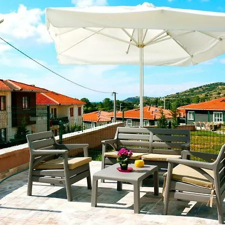 Mercan Guest house *